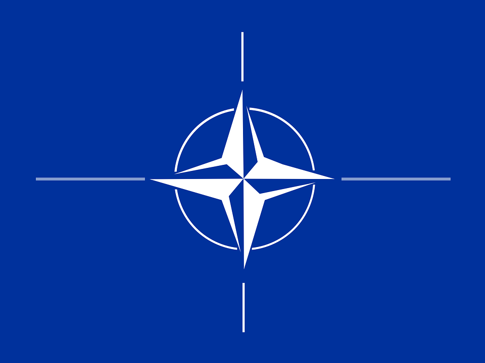 Za rok lub dwa może nie być NATO i Unii Europejskiej?